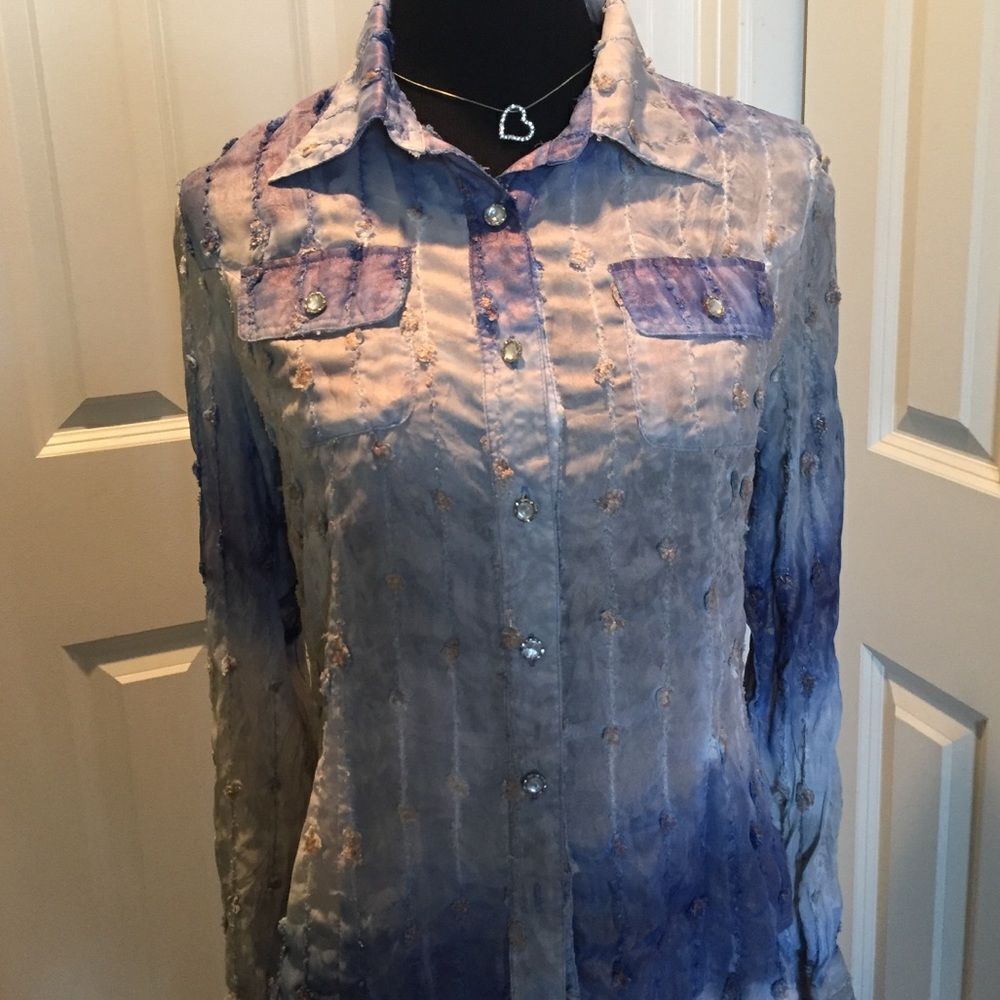 Spectacular ombré blouse by Azi jeans in m.